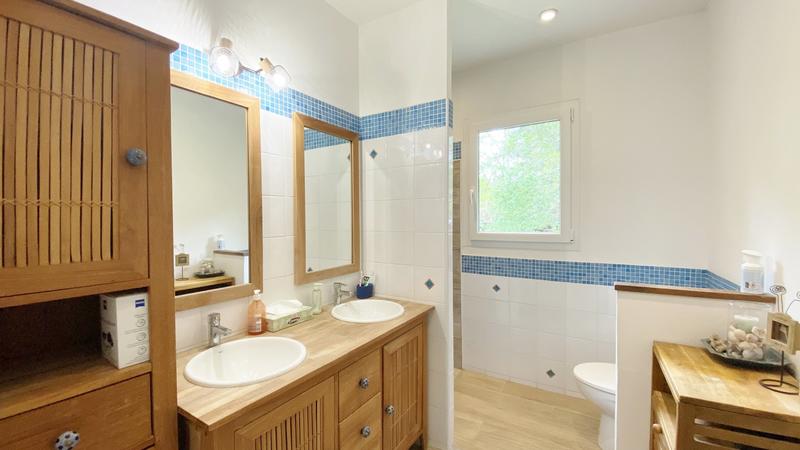 Maison contemporaine - 140 m² - 5 pièces