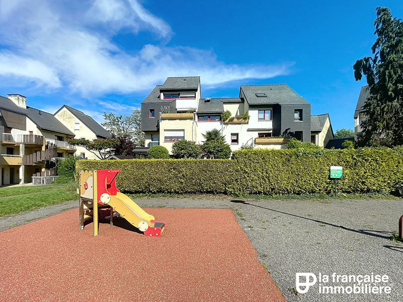 Appartement - 96 m² - 6 pièces