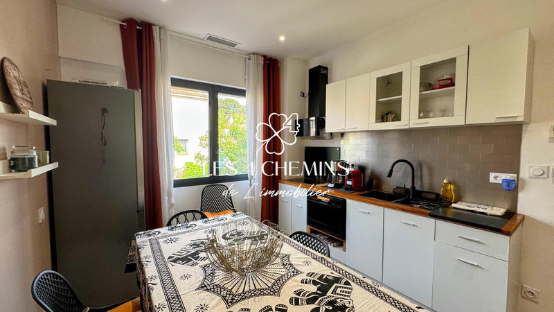 Villa - 200 m² - 7 pièces