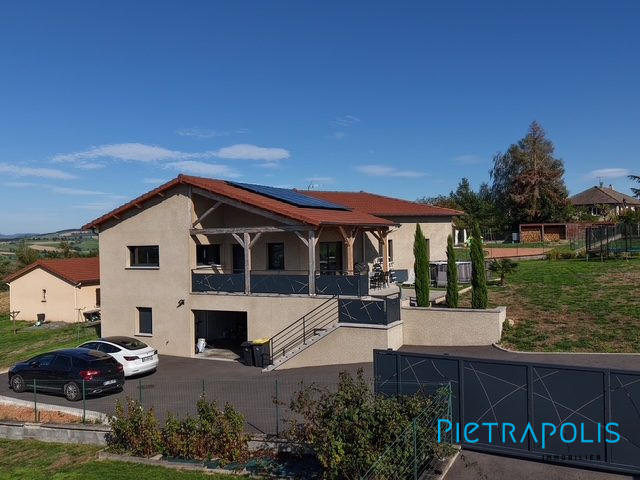 Villa - 147 m² - 5 pièces