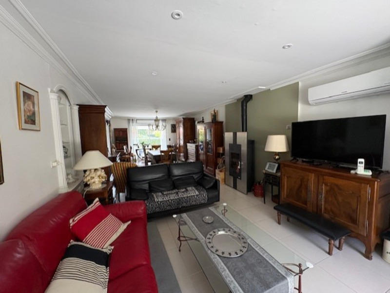 Maison - 146 m² - 6 pièces