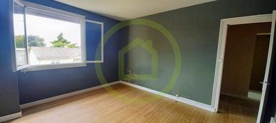 Maison - 84 m² - 5 pièces