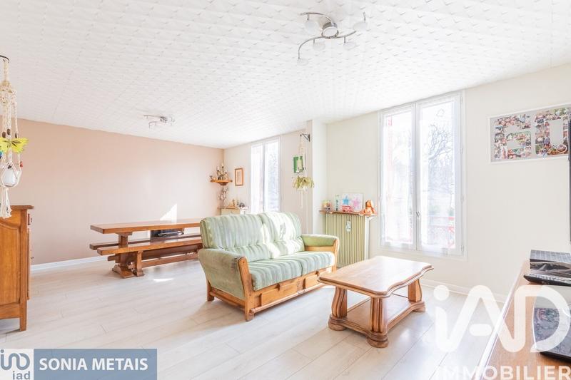 Maison - 186 m² - 8 pièces