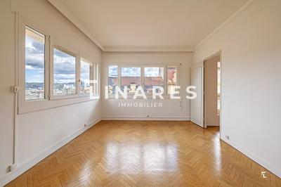 Appartement - 163 m² - 5 pièces