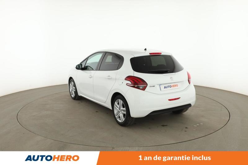 Peugeot 208 1.6 Blue-HDi Style 5p 75 ch