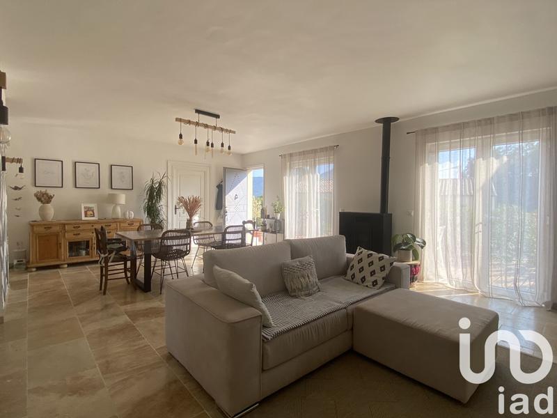 Maison - 121 m² - 4 pièces