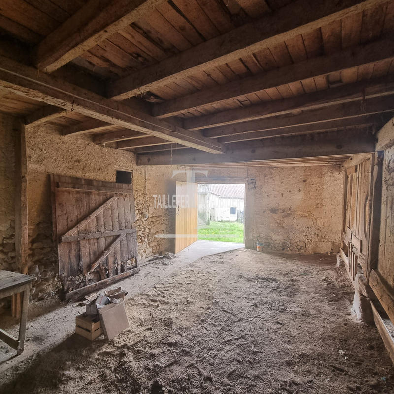 Maison ancienne - 93 m² - 2 pièces