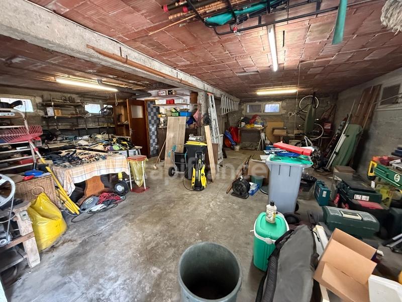 Maison - 220 m² - 11 pièces