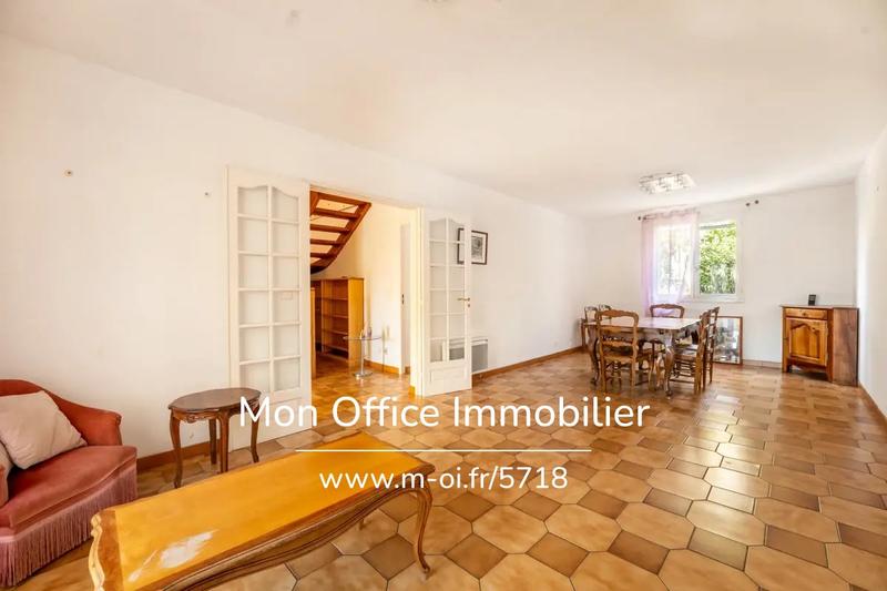 Maison - 102 m² - 4 pièces