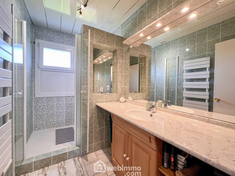 Maison de village - 135 m² - 7 pièces