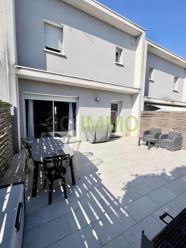 Maison - 77 m² - 3 pièces