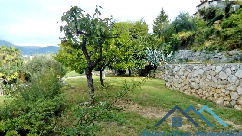 Villa - 270 m² - 8 pièces