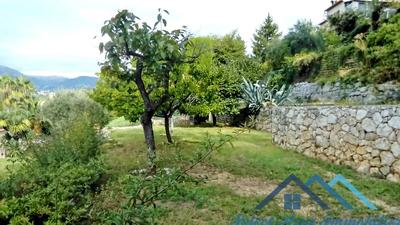 Villa - 270 m² - 8 pièces