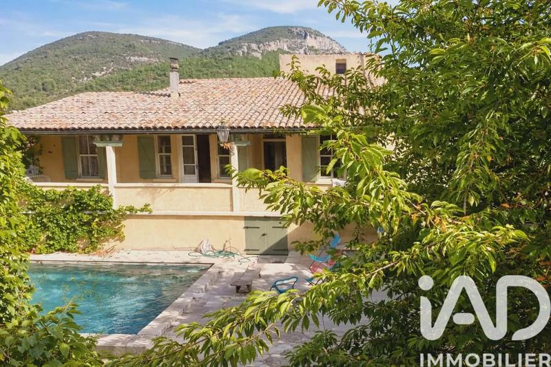 Maison - 128 m² - 6 pièces