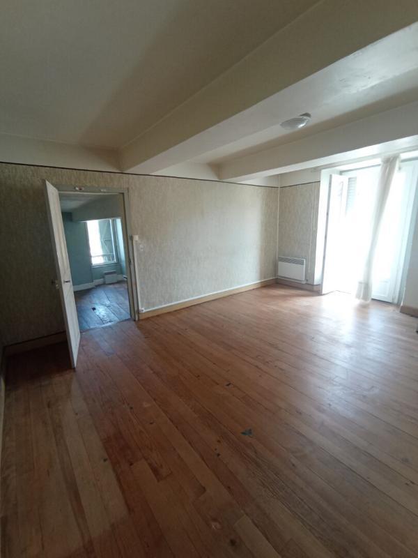 Maison - 121 m² - 5 pièces