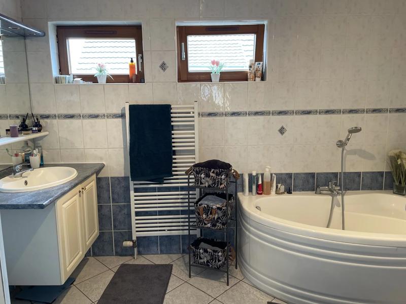 Maison - 123 m² - 6 pièces