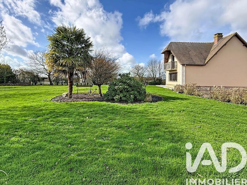 Maison - 165 m² - 8 pièces