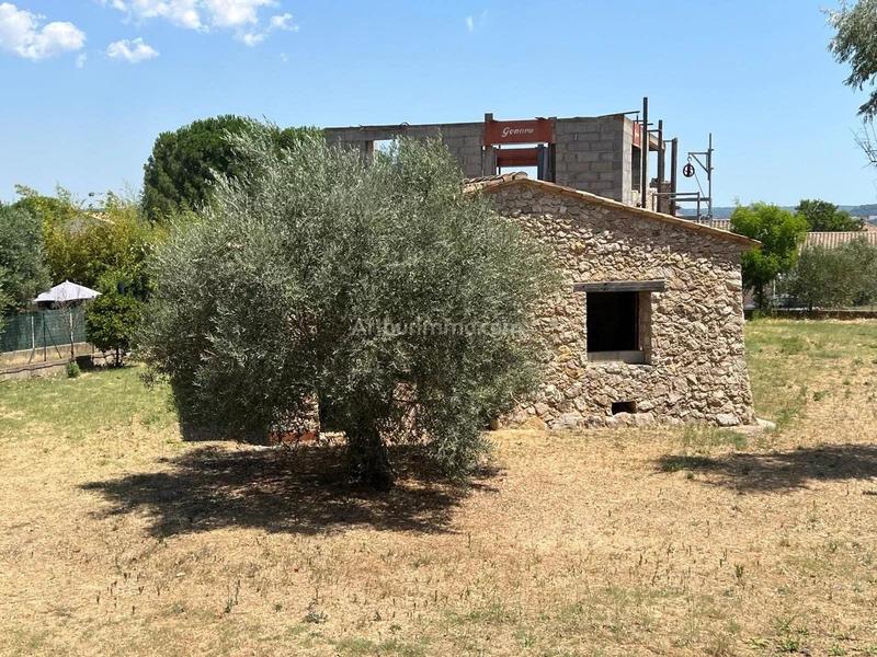 Maison - 250 m² - 5 pièces