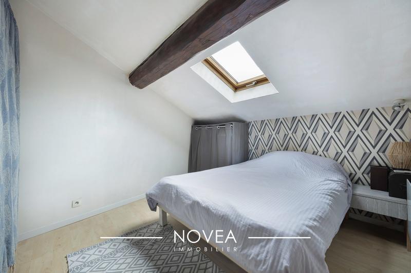 Appartement - 95 m² - 5 pièces