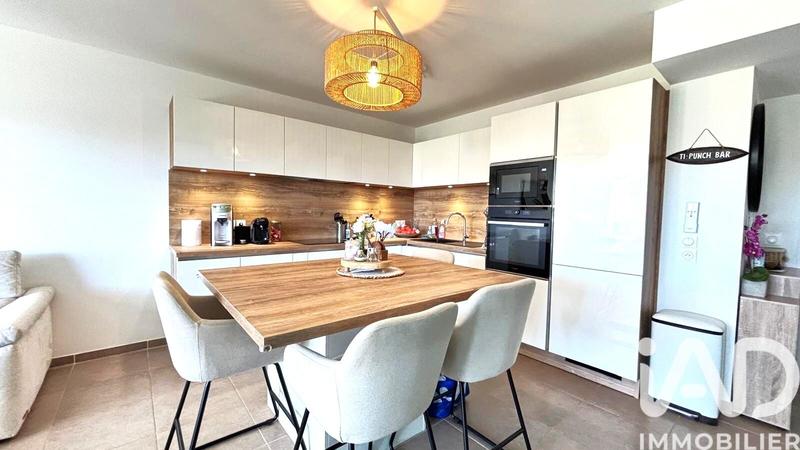 Appartement - 63 m² - 3 pièces