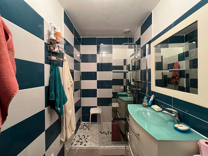 Maison - 238 m² - 8 pièces