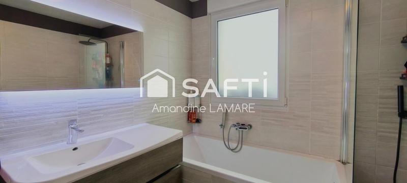 Maison de ville - 160 m² - 8 pièces