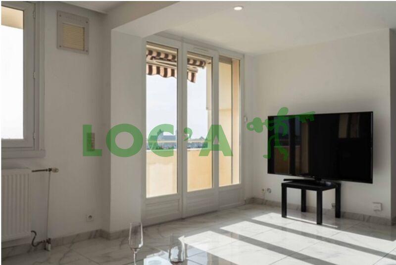 Appartement - 79 m² - 4 pièces