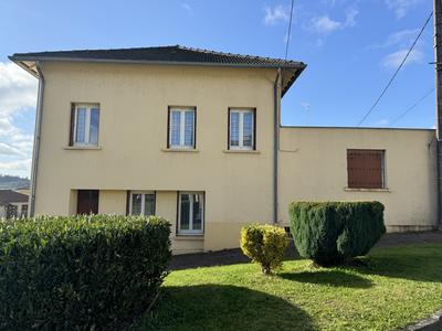 Maison - 170 m² - 7 pièces