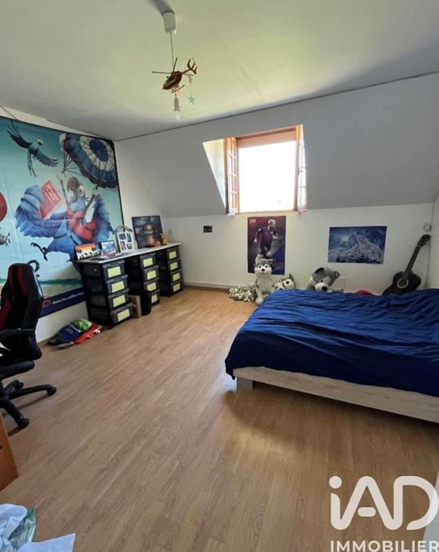 Maison - 274 m² - 7 pièces