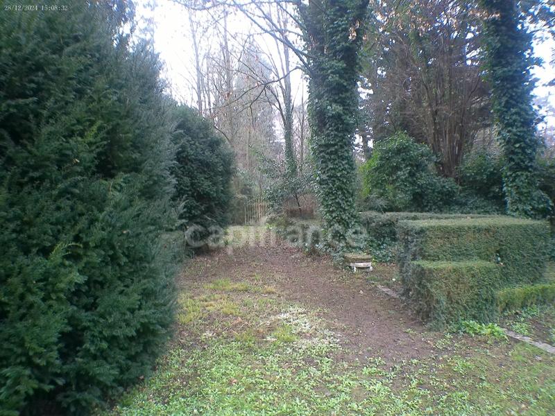 Maison - 291 m² - 8 pièces