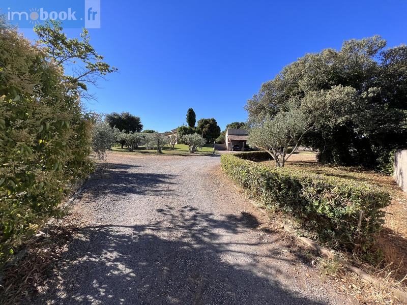 Maison - 150 m² - 4 pièces