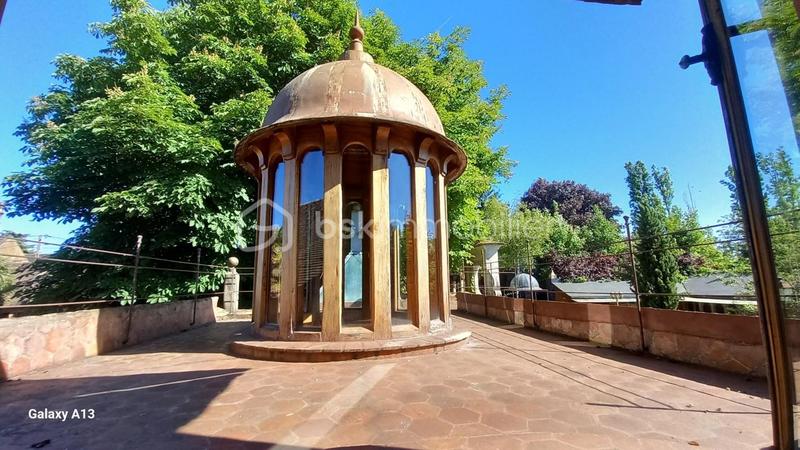 Demeure - 310 m² - 8 pièces