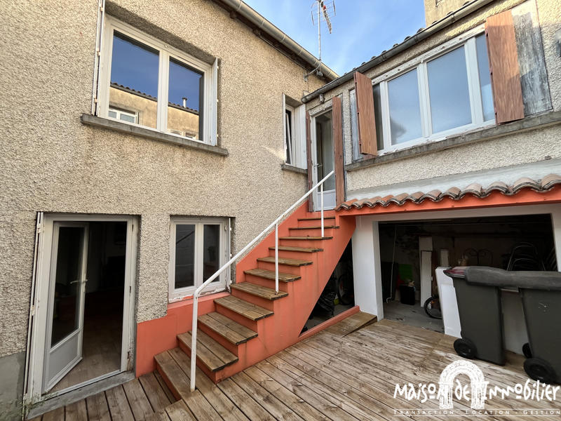 Maison - 99 m² - 4 pièces