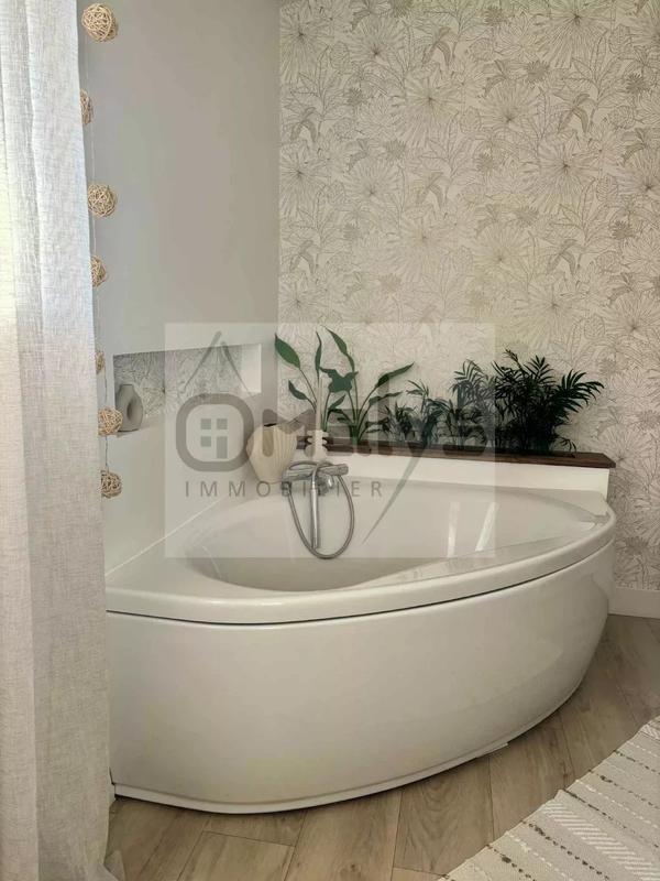 Maison - 130 m² - 5 pièces