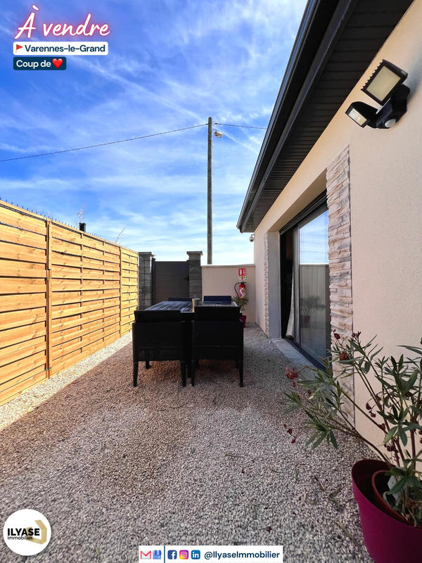 Maison - 209 m² - 8 pièces