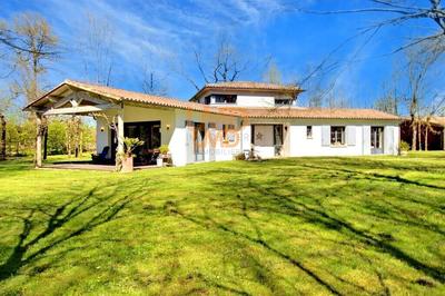 Maison - 173 m² - 8 pièces