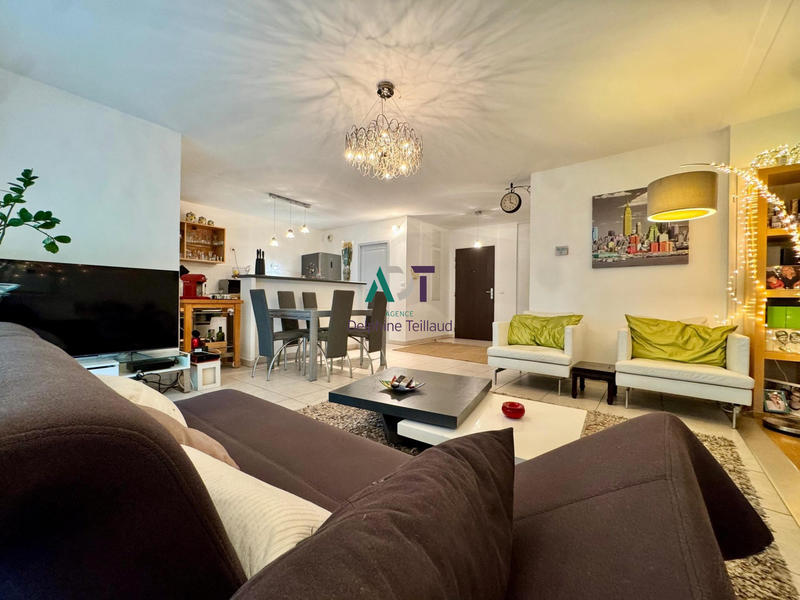 Appartement - 86 m² - 3 pièces