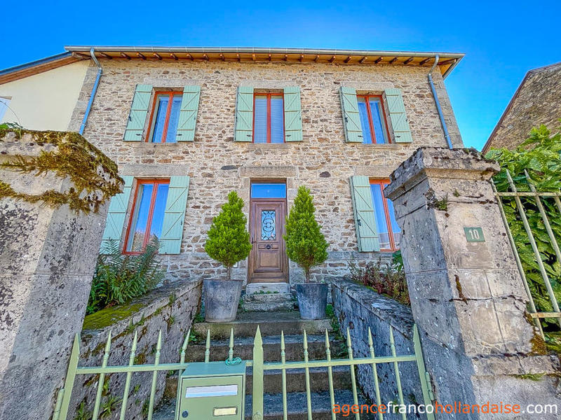 Maison bourgeoise - 152 m² - 5 pièces
