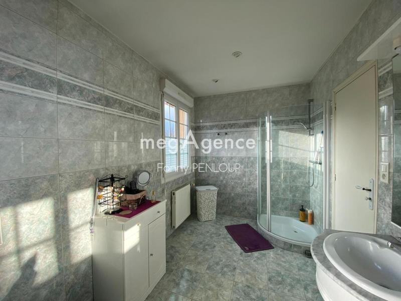 Maison - 123 m² - 5 pièces