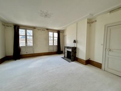 Appartement - 133 m² - 5 pièces