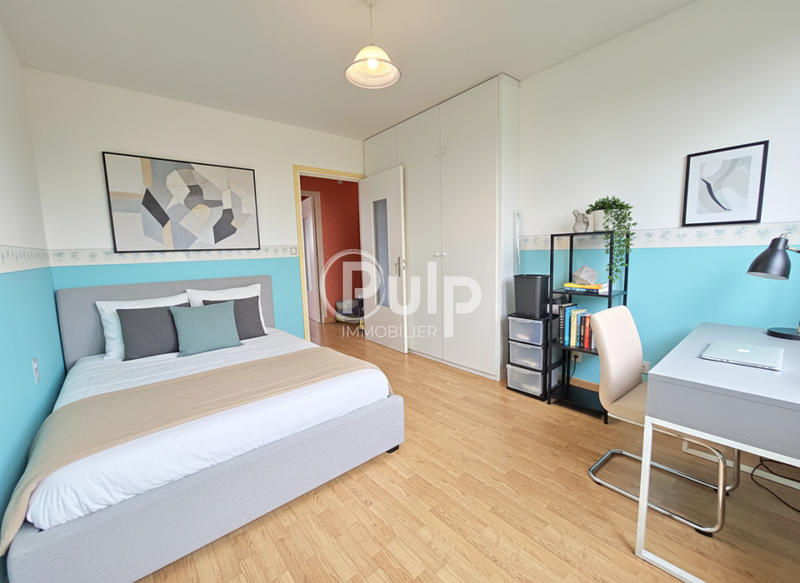 Pavillon - 192 m² - 10 pièces