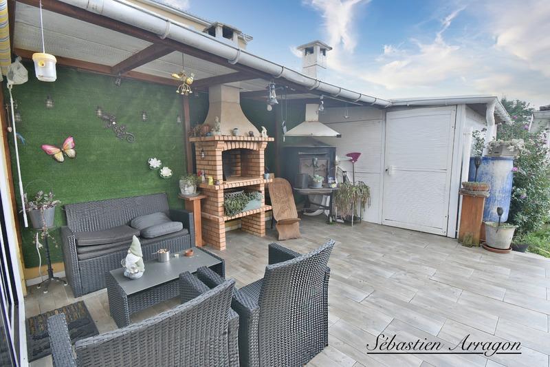 Maison - 98 m² - 4 pièces