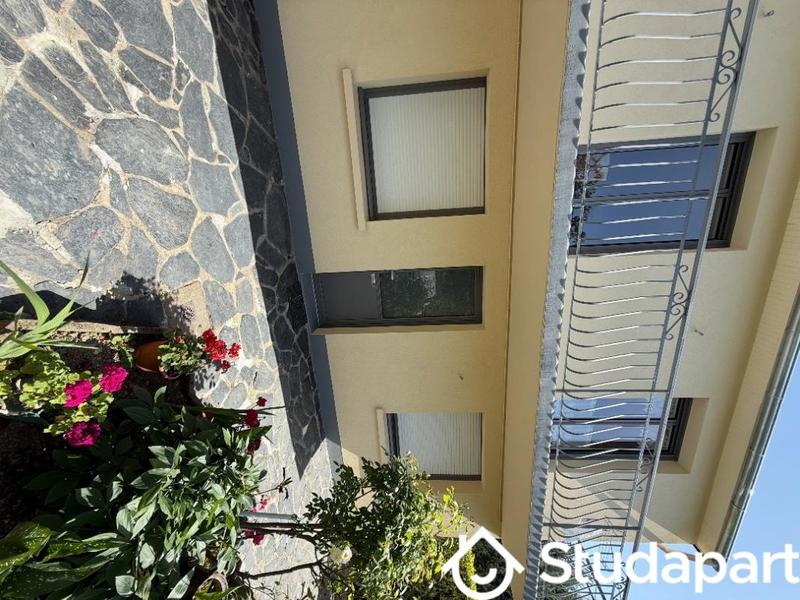 Chambre - 12 m² - 1 pièce