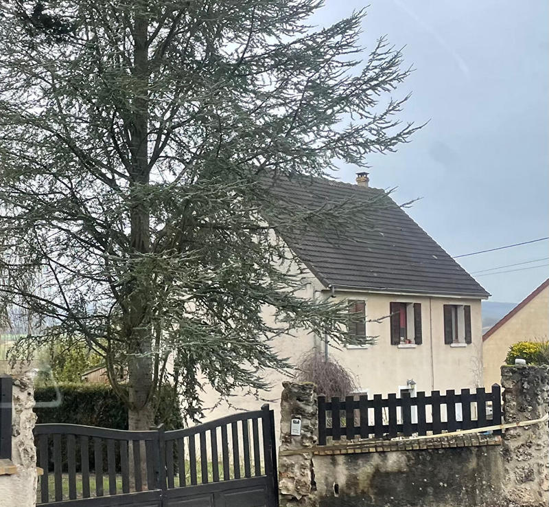 Maison - 110 m² - 4 pièces