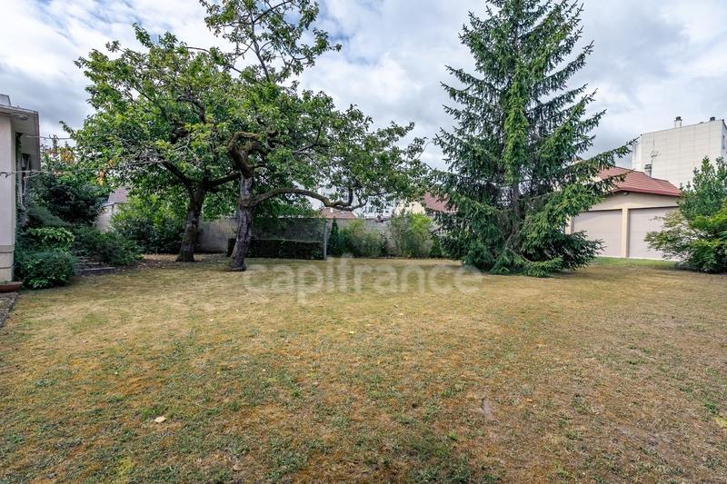 Maison - 140 m² - 6 pièces