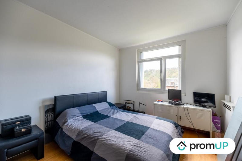 Appartement - 80 m² - 4 pièces