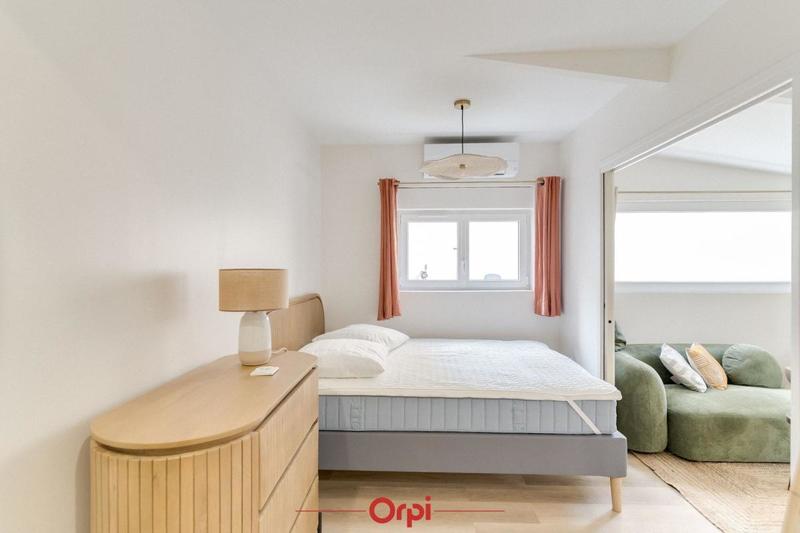 Loft - 38 m² - 2 pièces