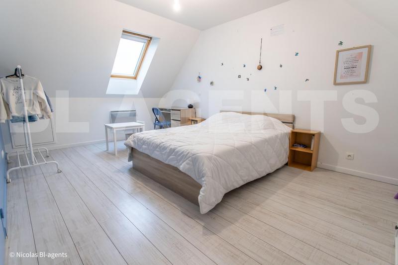 Pavillon - 110 m² - 6 pièces