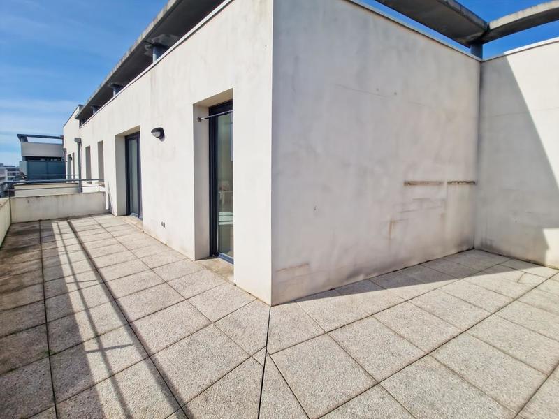 Appartement - 108 m² - 5 pièces