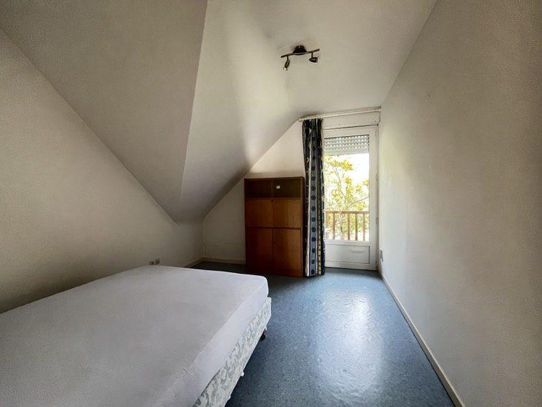 Maison traditionnelle - 211 m² - 7 pièces